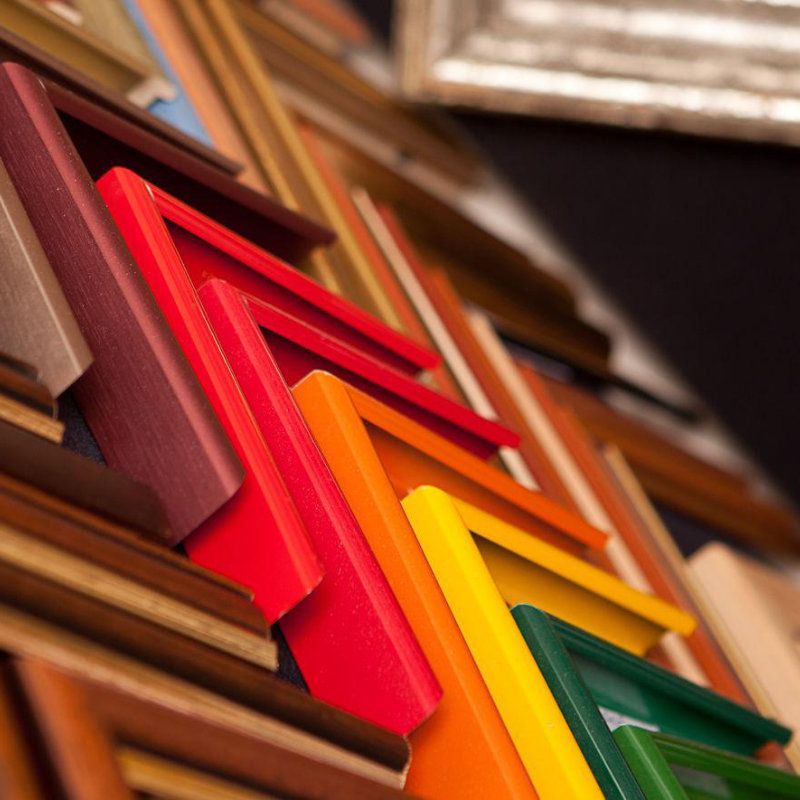 Frames & Mouldings
